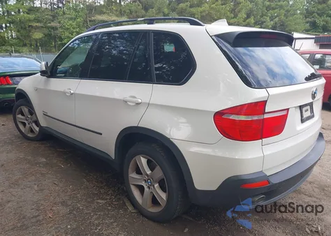 2010 BMW X5 xDrive35D z USA, uszkodzony, nr VIN 5UXFF0C56ALJ99151